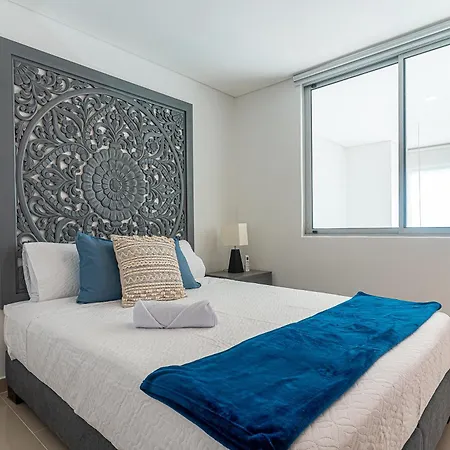 Montu X Ahead Apartamento *